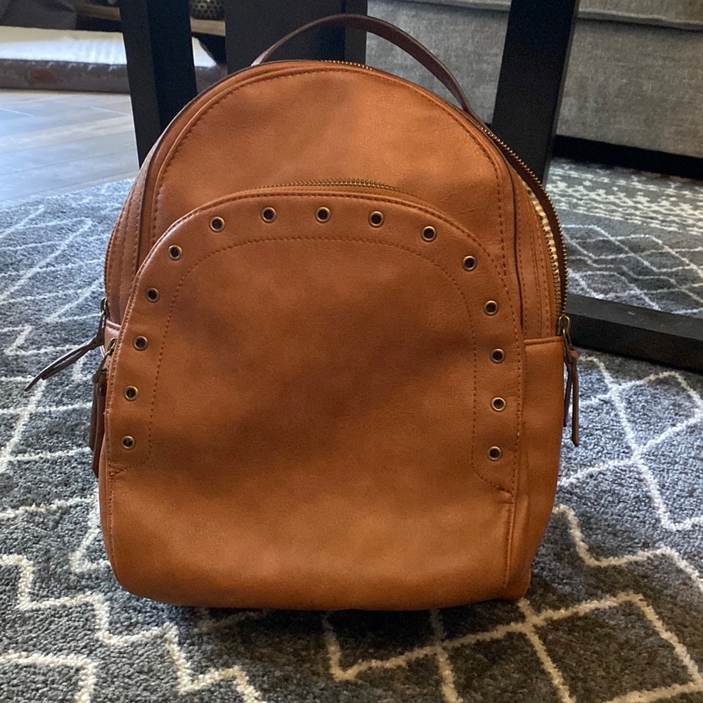 Maurice’s backpack purse